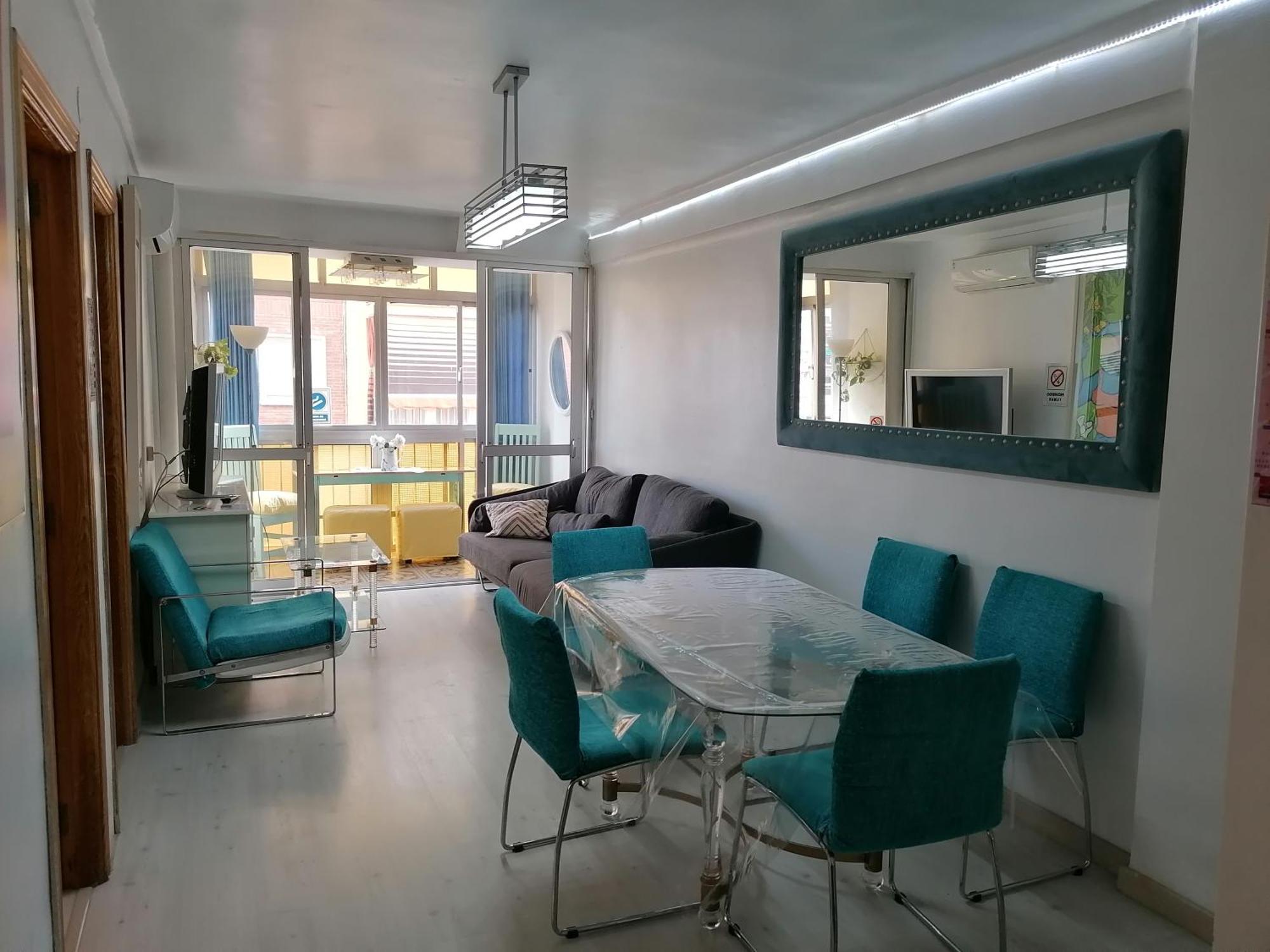 Apartmán Un Lugar Agradable En Màlaga Exteriér fotografie